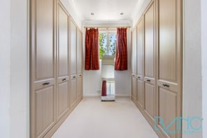 Photo 31- click for photo gallery